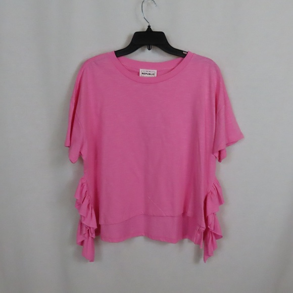 For The Republic Pink Fancy Semi Crop Ruffle T-shirt - Picture 2 of 7